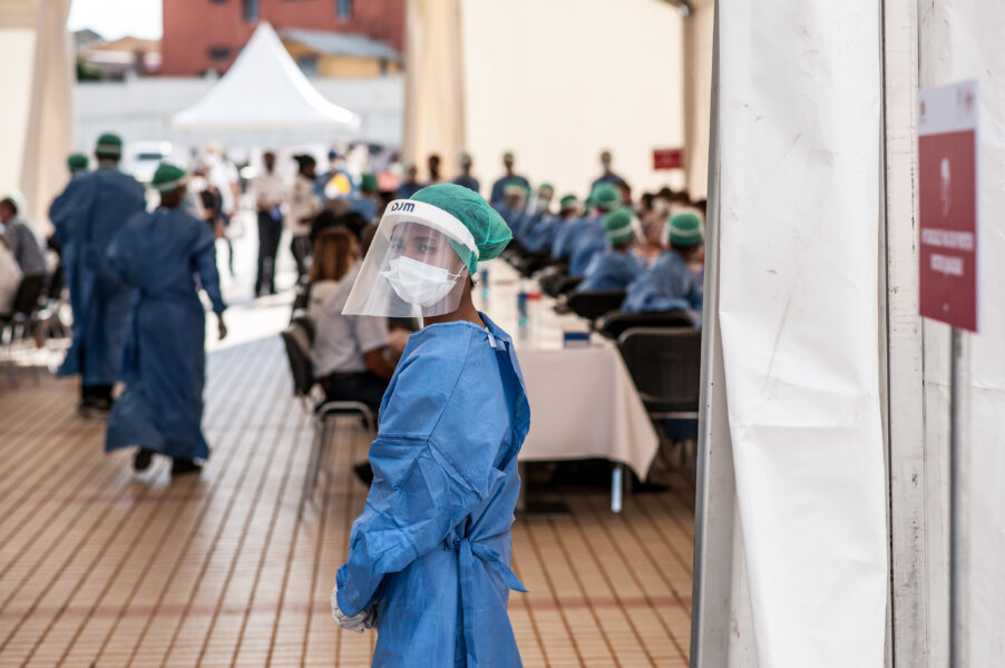 UNICEF: Bogate kraje mogą przekazać szczepionki na rzecz programu Covax zasypując tym samym światową lukę szczepień