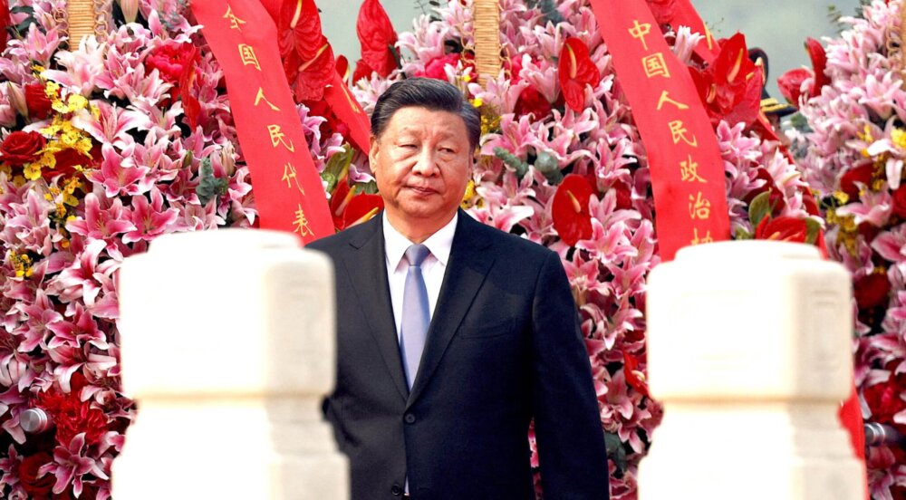 Xi Jinping i Alaksandr Łukaszenka, wymienili opinie na temat „kryzysu ukraińskiego”. Chiny i Białoruś podpisały oświadczenie o wzajemnej współpracy (rozwój „wszechstronnego partnerstwa na każdą pogodę”) – ogłosiło chińskie MSZ po spotkaniu w Pekinie.