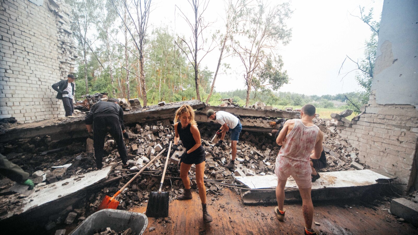 Repair Together odbudowa Ukrainy wojna na Ukrainie sprzątanie gruzów