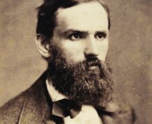 Karol Estreicher uchodzi za jednego z najwybitniejszych polskich historyków literatury i księgarzy. Dziełem jego życia było opracowanie monumentalnej Bibliografii Polskiej. Imponująca w tym przedsięwzięciu jest nie tylko jego skala, ale też fakt, że większość pracy wykonała jedna osoba. Kim był autor Bibliografii i dlaczego jego dorobek ma tak duże znaczenie?