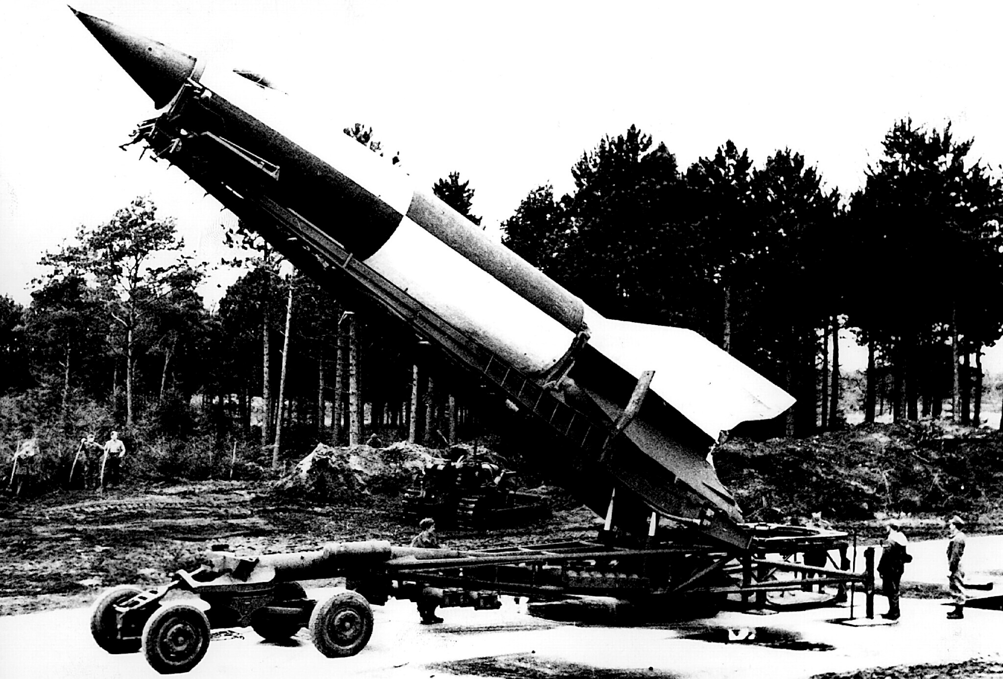 V2 Raketti Jak Zachód odkrył tajemnicę rakiet V-2? • Wszystko co najważniejsze