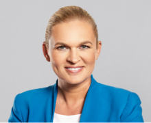 Minister edukacji Barbara Nowacka udzieliła wywiadu portalowi „Perspektywy”. W rozmowie z Magdą Tytułą przedstawiła swój punkt widzenia na polskie szkolnictwo i kierunki rozwoju edukacji. „Zasada z poprzedniej epoki: »zakuj, zdaj, zapomnij« musi odejść na zawsze do lamusa” – stwierdziła.